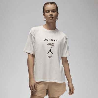 Jordan Women's Girlfriend T-Shirt. Nike.com